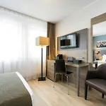 Hotel Leonardo 3*
