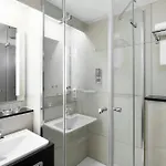 Leonardo Hotel 3*