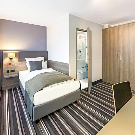 Leonardo Nurnberg Hotel 3*